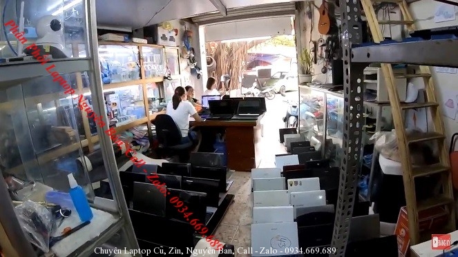 can-tim-laptop-cu-o-van-tu-re-nhat-chat-nhat