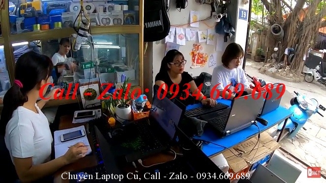 noibanlaptopcuokimmarenhatchatnhat