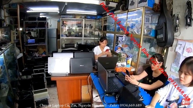 noibanlaptopcuophuonghangborenhatzinnhat