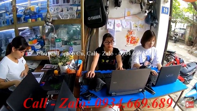 noibanlaptopcuoxahongharenhatchatnhat