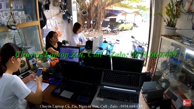 can-tim-laptop-cu-o-tu-nhien-re-nhat-zin-nhat