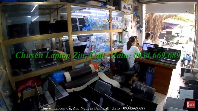 noi-ban-laptop-cu-o-nghiem-xuyen-re-nhat-chat-nhat